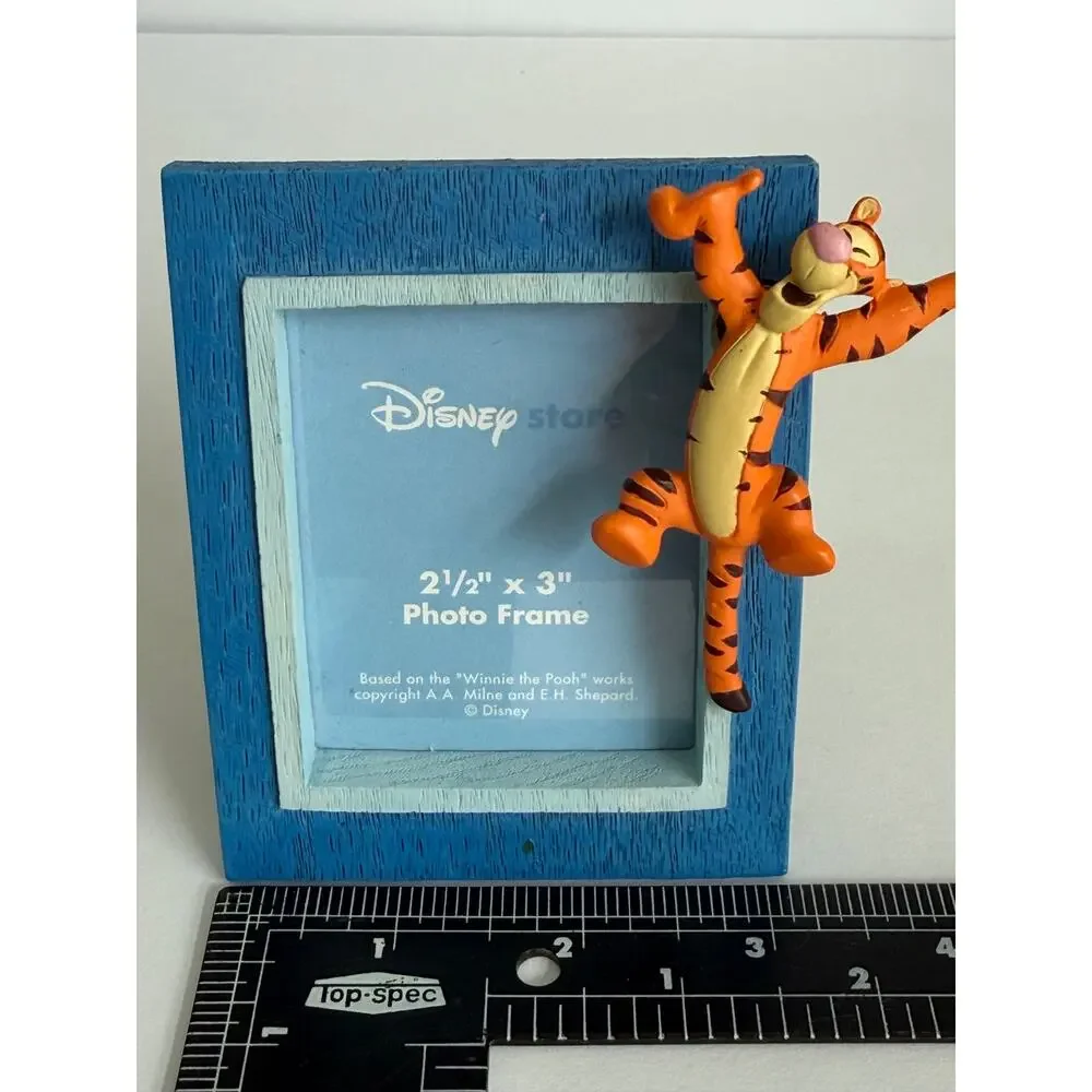 Vintage Disney Store Tigger Photo Frame 2.5